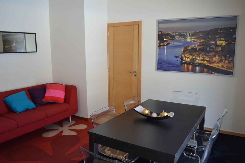 Oporto City And Beach Apartment Lavra Room photo